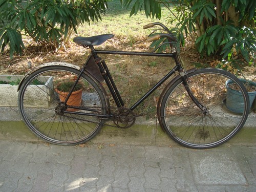 Antica bicicletta epoca