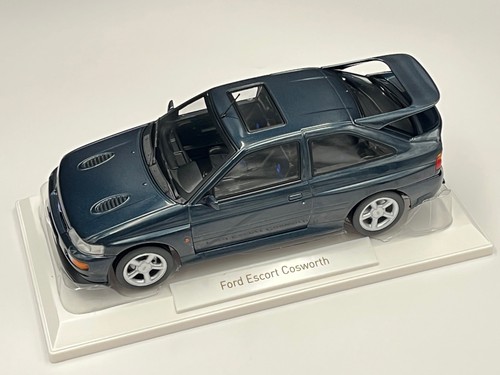 Ford escort rs cosworth - escort,