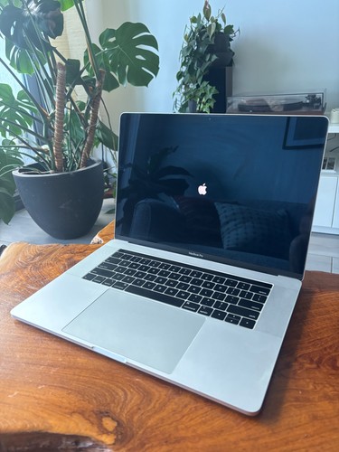 Macbook pro 2018 - macbook,