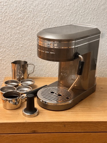 Kitchenaid artisan 1470w - kitchenaid,