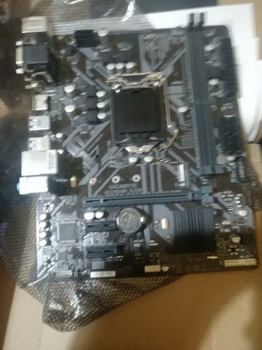 8700k mobo gigabyte h310m - i7,