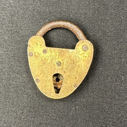 Antico piccolo lucchetto - , in