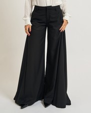 Pantaloni ampi a palazzo donna