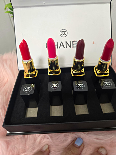 Chanel set pezzi rossetti - chanel,