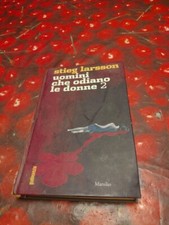 Uomini che odiano le donne 2-Stieg Larsson Libro