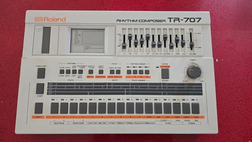 Roland 707 rhythm - rhythm, composer
