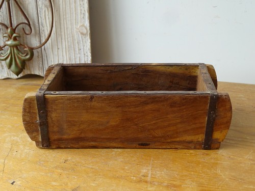 V8837 antica scatola legno - scatola, in
