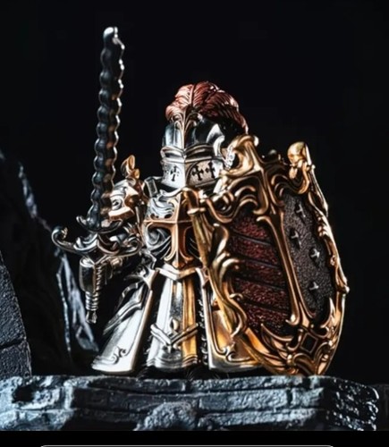 Figurina templare cremisi - templare,