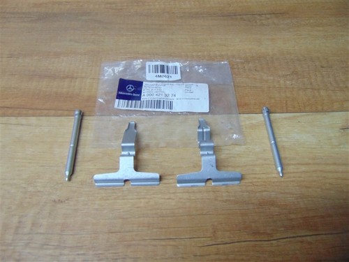 Kit ricambi bulloni pinza