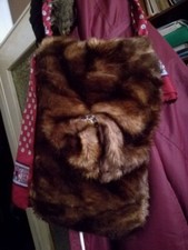 Borsa artigianale (pelliccia