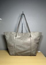 Borsa Hobo International