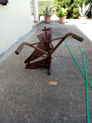 Aratro antico - aratro,