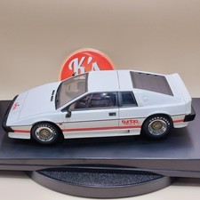 AUTOart 1/18 Lotus Esprit