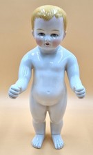 Statua in porcellana bambola