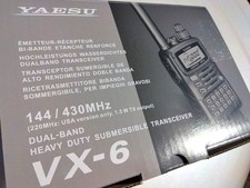 Yaesu VX-6 144/430 MHz