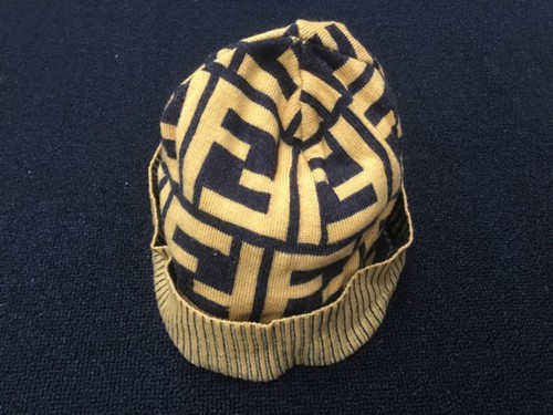 Cappello fendi buone - cappello,