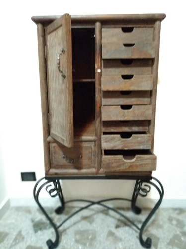 Mobile con cassetti arte - ,