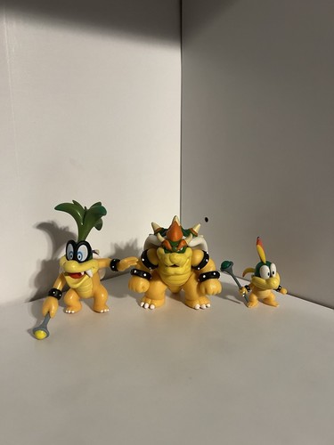 Lotto figurine super - super, mario