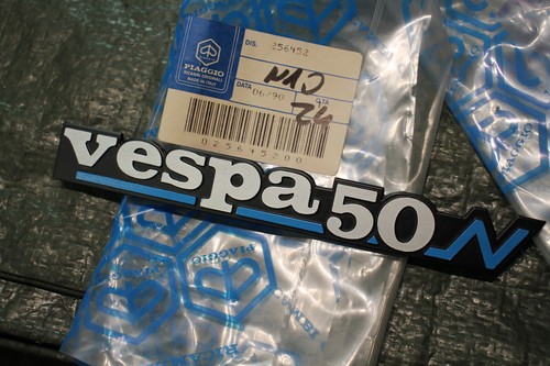 N10 vespa emblema - 50,