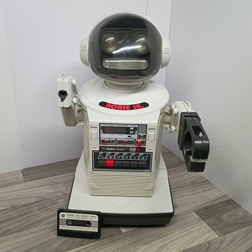 Radio shack robie robot con - robie,