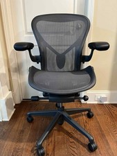 Herman Miller Aeron Office