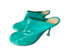 Scarpe con tacco mulo - a,