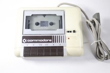 COMMODORE DATASSETTE 1530 C2N registratore/lettore cassette C 64 VIC20 C128
