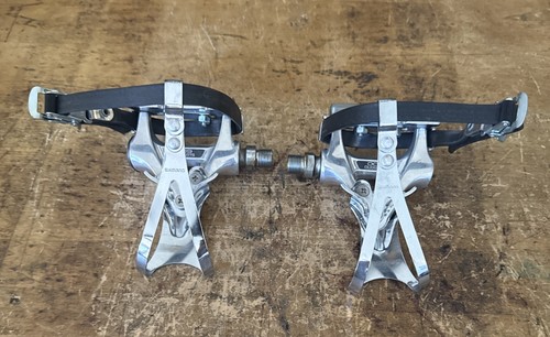 Tacchetti clip punta pedali