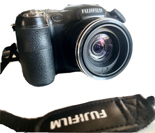 Finepix s2950 fujifilm 18x - fujifilm,