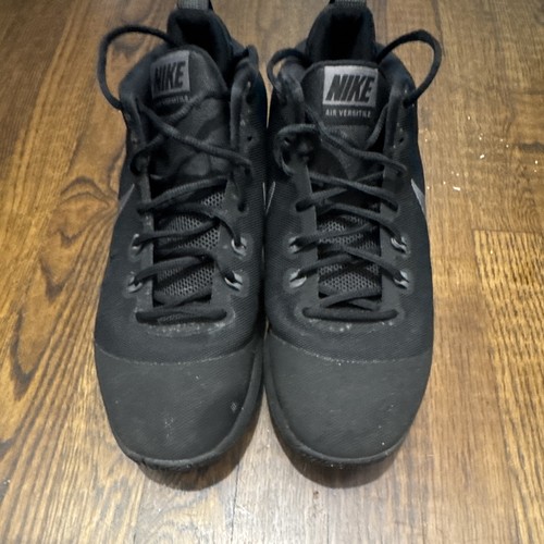 Nike air versitile sneakers - nike,