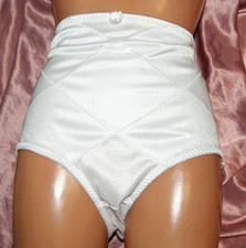 NATURANA n. 80439 mutandine corpetto * slip * mutandine sagomate bianco fiori 95