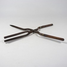 ANTICO FERRO PER ARRICCIARE