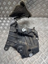 Staffa montaggio parafango