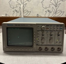 Tektronix TDS420A Osciloscopio