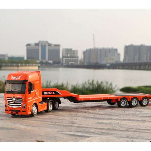 Camion pianale rimorchio