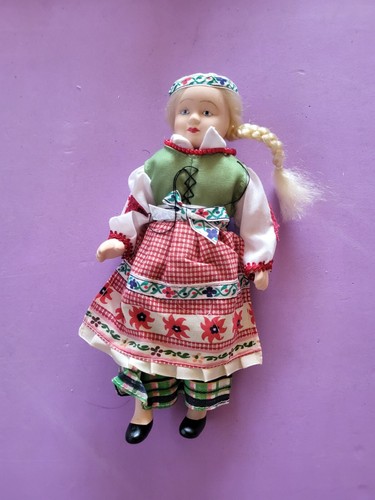 Bambola porcellana - bambola,