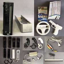 CONSOLE NINTENDO WII + 3 TELECOMANDI WII +10 GIOCHI ICONICI ORIGINALI COME NUOVA