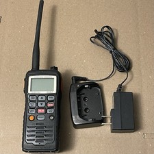 Yaesu Standard Horizon HX851L