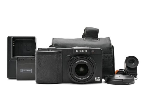 Fotocamera digitale compatta