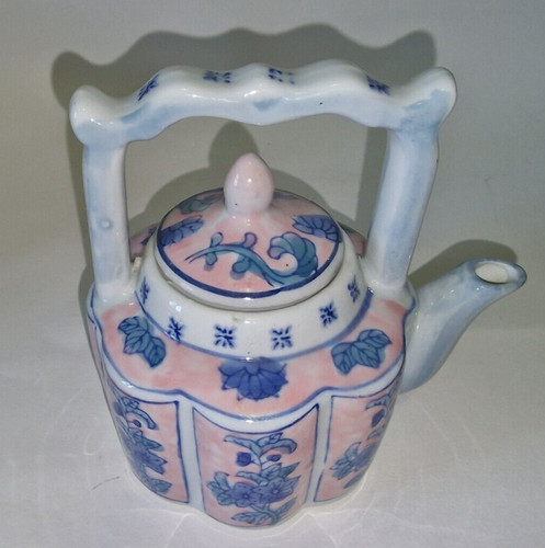 Teiera cinese orientale