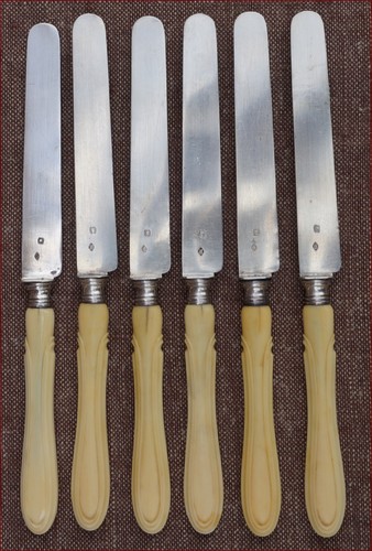 Set coltelli insalata da - 6,