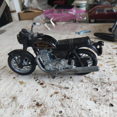 Polistil norton commando - commando, 750
