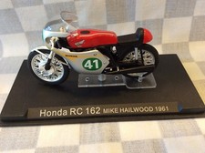 1:24 IXO - ALTAYA HONDA RC 162