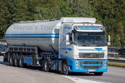Foto camion volvo 460 - camion, fh