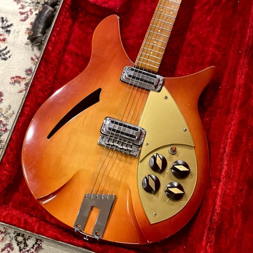 Rickenbacker model 330 - model, capri