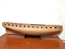 IMBARCAZIONE PRODOTTA A MANO