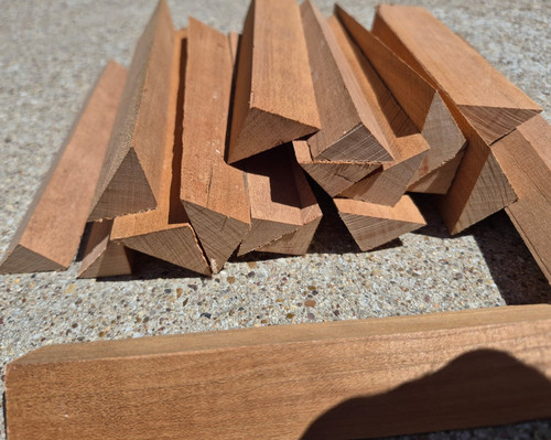 Libbra legno di ciliegio - libbra,