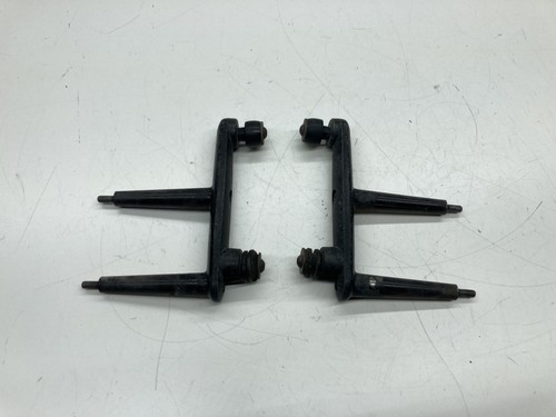 Coppia staffe cupolino - coppia,