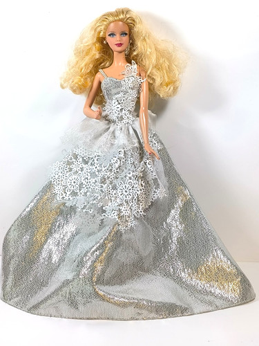 Barbie happy holidays 2013 - barbie,
