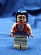 LEGO Yeoman Zombie  minifigure